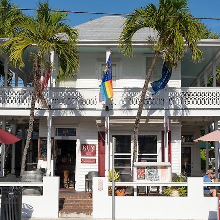 The Speakeasy Inn And Rum Bar Key West Exterior photo