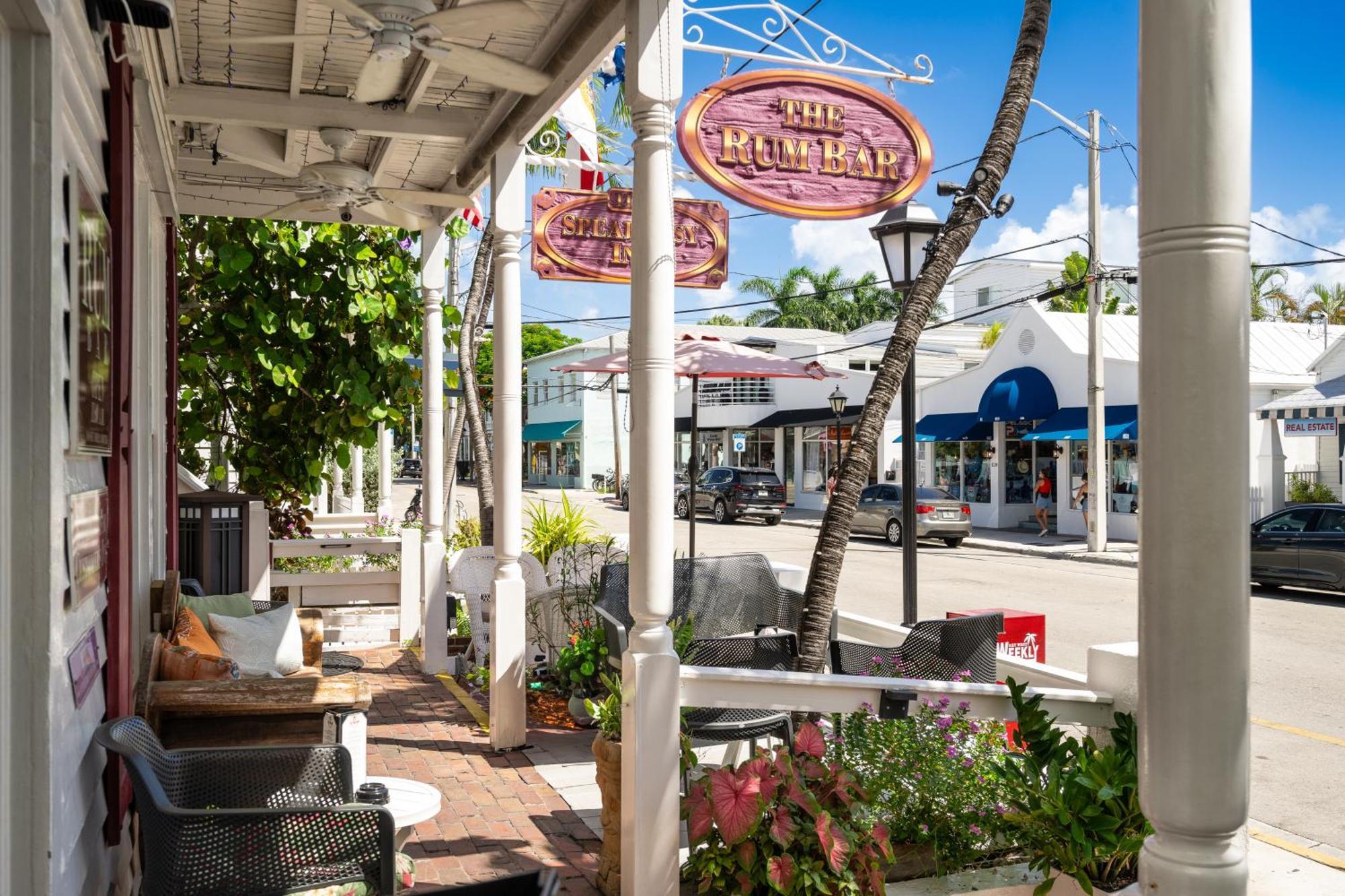 The Speakeasy Inn And Rum Bar Key West Exterior photo